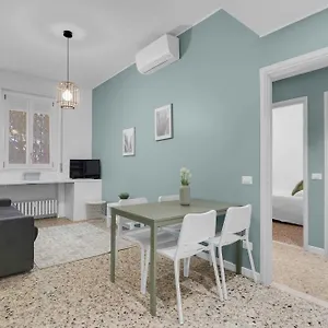 Gavirate House Mm Lotto Appartamento Milano