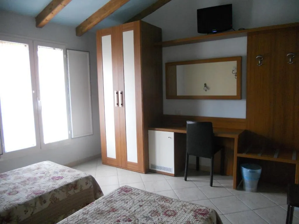 Affittacamere Villa Cheta Milano