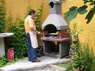 Villa Cheta Milano 2*,  Italia