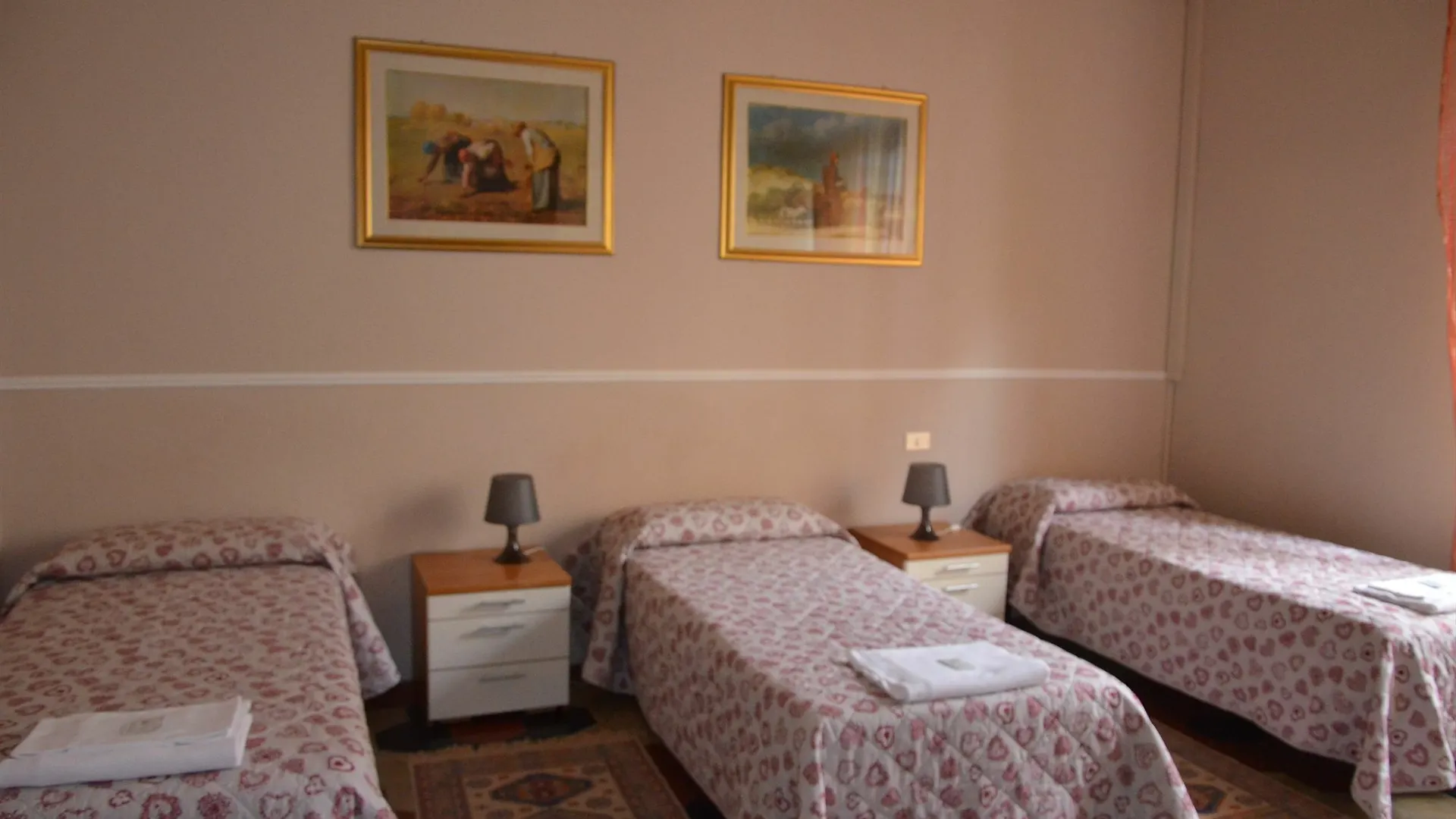 Villa Cheta Milano Italia
