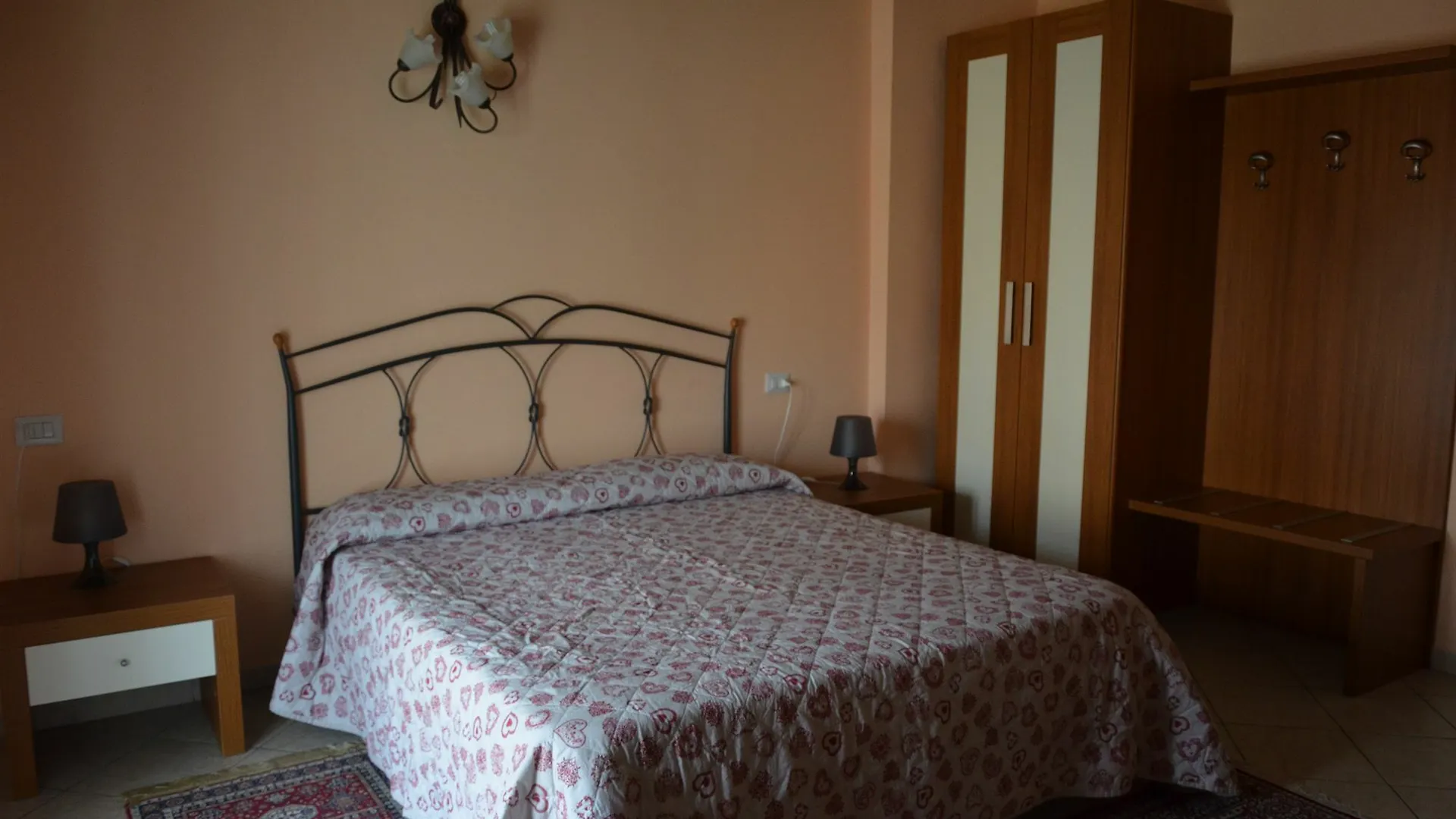 ** Affittacamere Villa Cheta Milano Italia